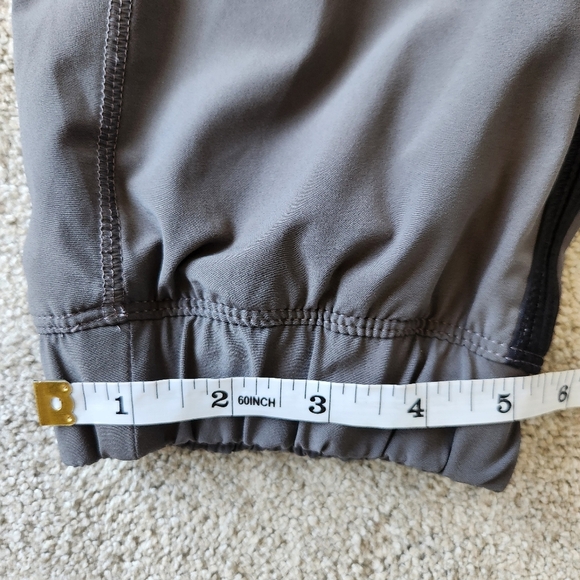 Lululemon Track To Reality Lined Pants Joggers Gym Running Track pants Size 10 - Picture 14 of 14
